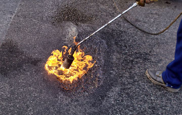 Wheatley Hills flat roofing repairs